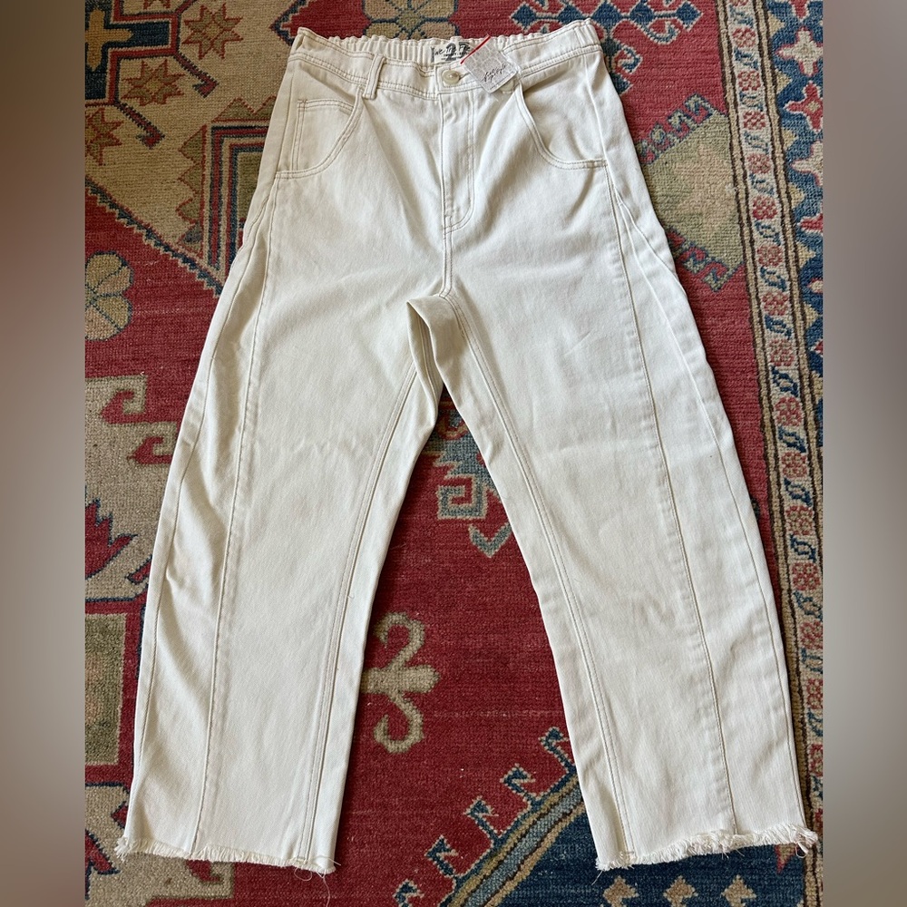 NWT We The Free Cream Barrel Jean-Size 27 Waist